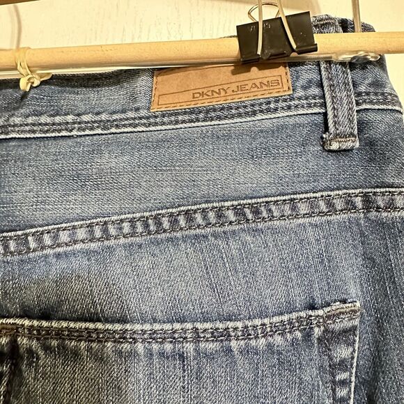 DKNY Men’s Jeans Denim Jeans 32x32 Straight Relaxed Distressed Y2K - Picture 6 of 11